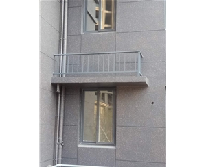 鋅鋼空調(diào)架護(hù)欄